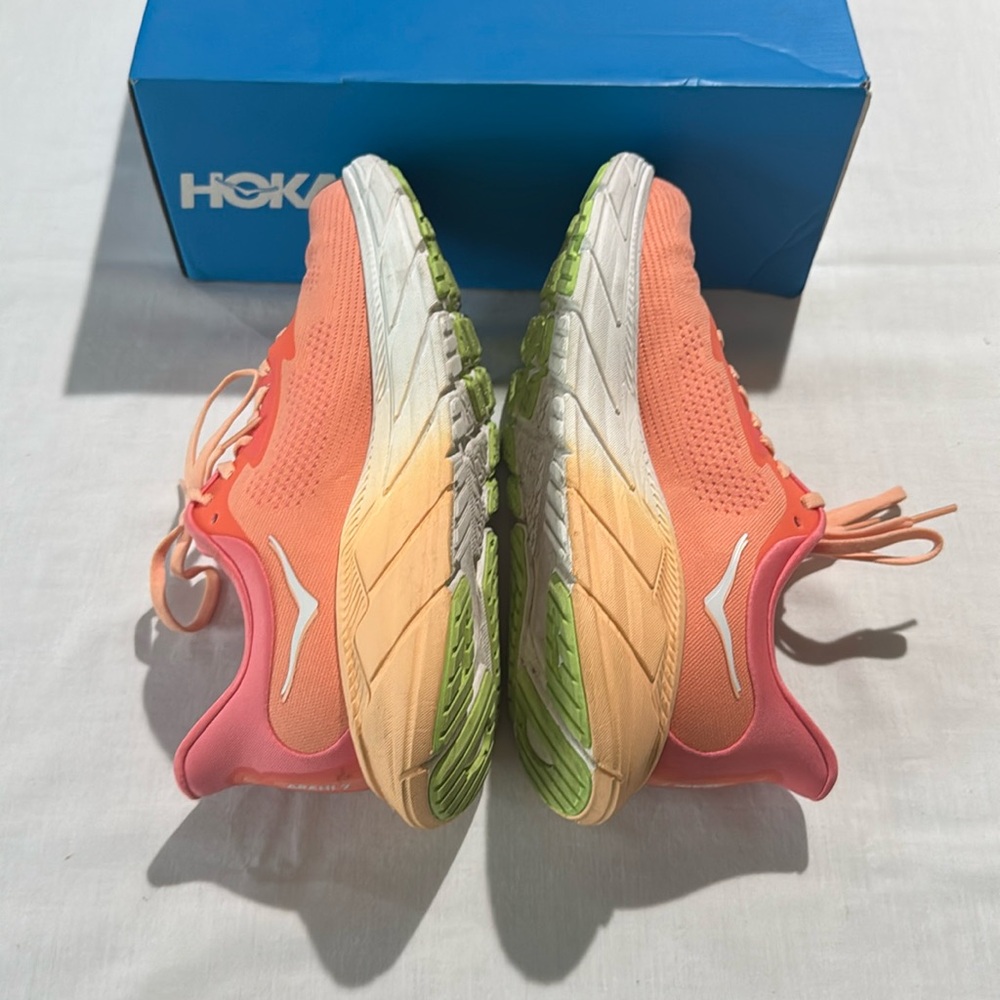 Hoka W Arahi 7 Papaya/Coral Asst Sizes - Picture 3 of 4